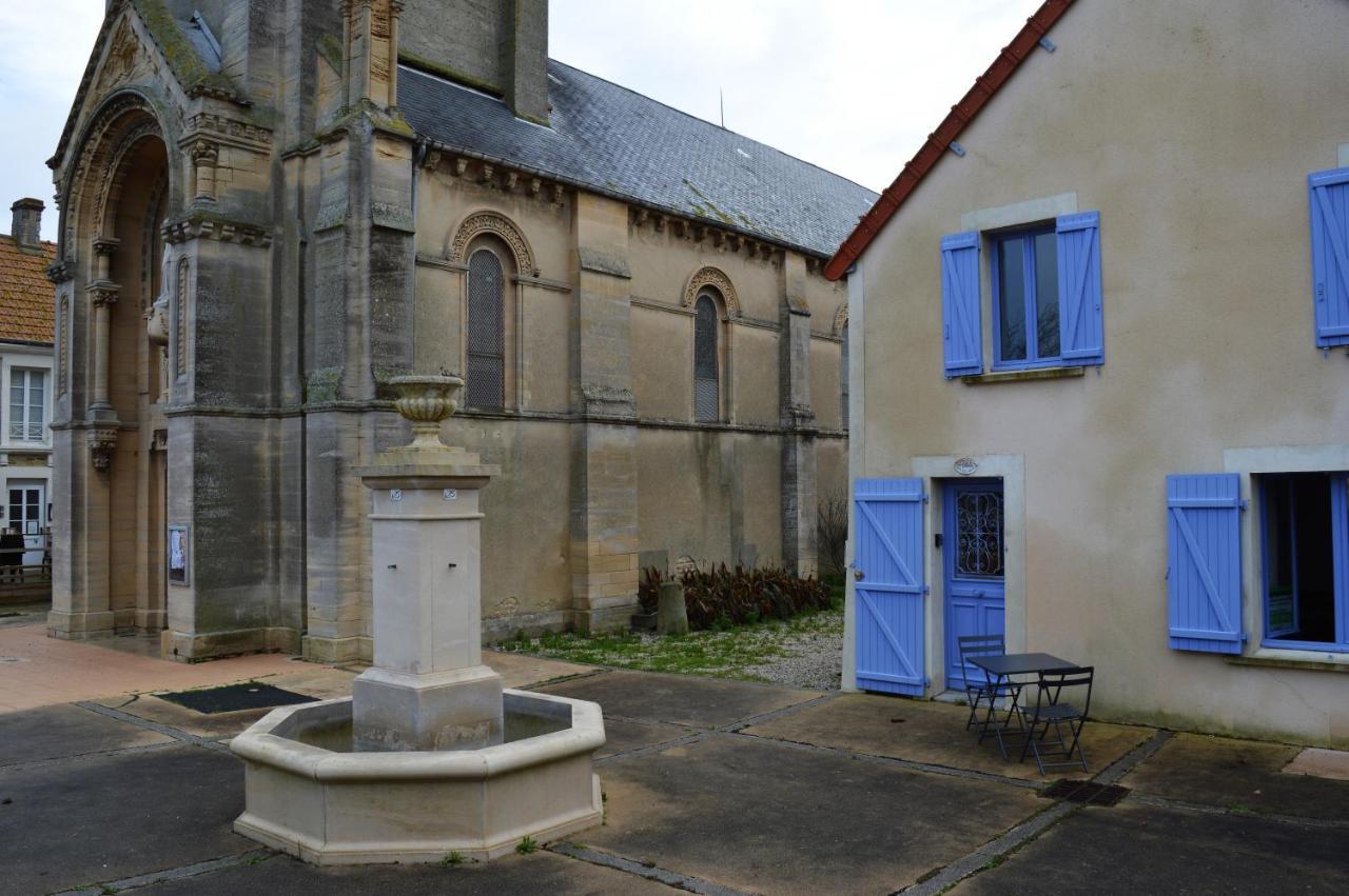 Les Volets Bleus - Duplex Proche Plage Et Centre Arromanches-les-Bains Esterno foto